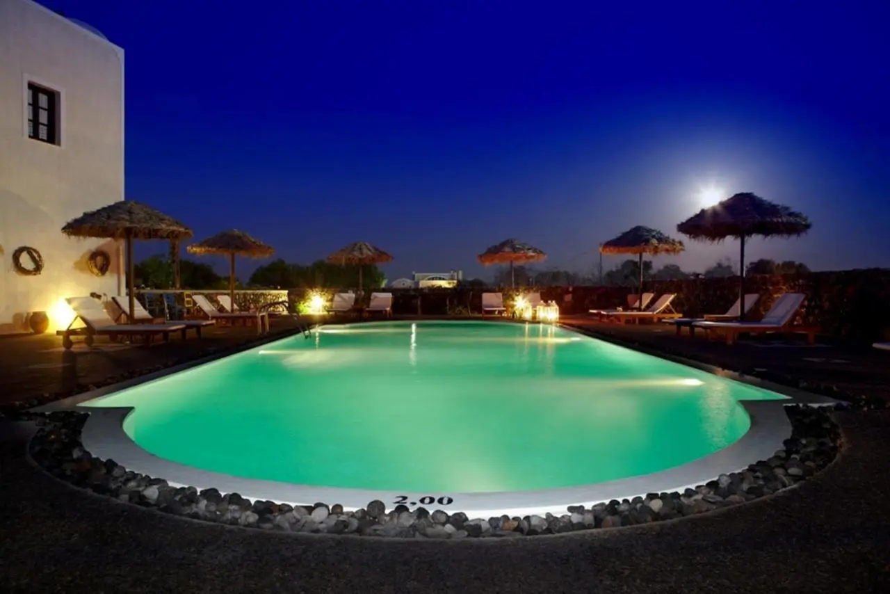 hotels pas cher santorin